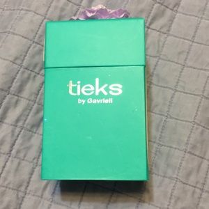 Tieks gift card box and flower